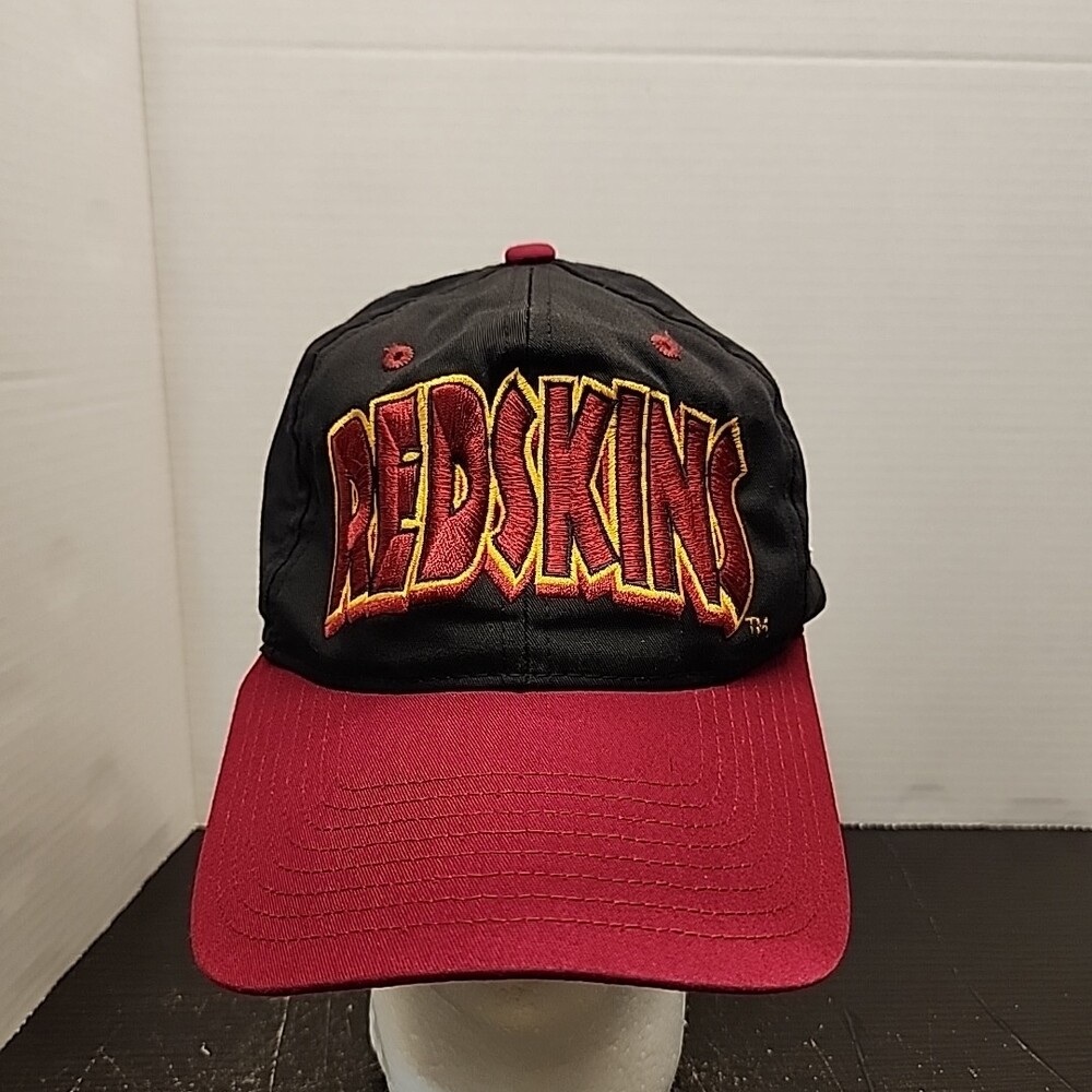 Vintage Washington Redskins Football Snapback Hat Cap Maroon Black Big Logo 90s